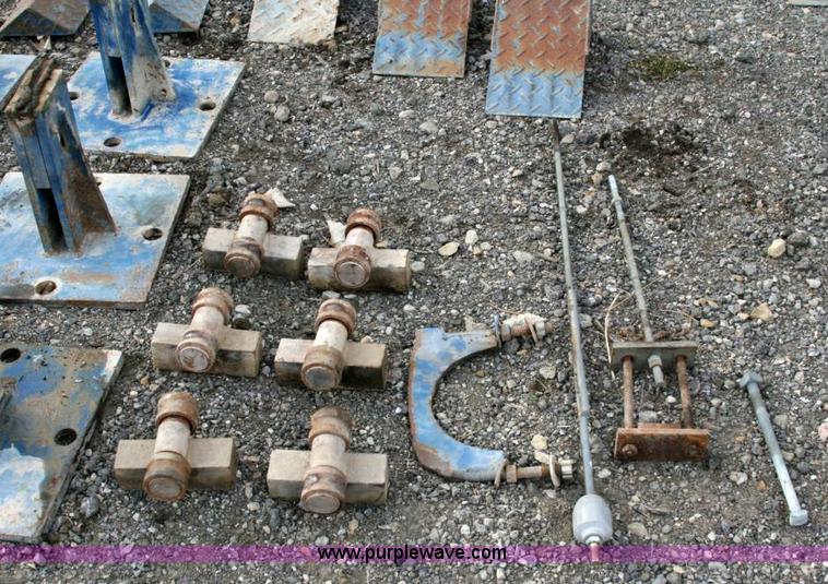 image for item 1500 Howe Richard scales