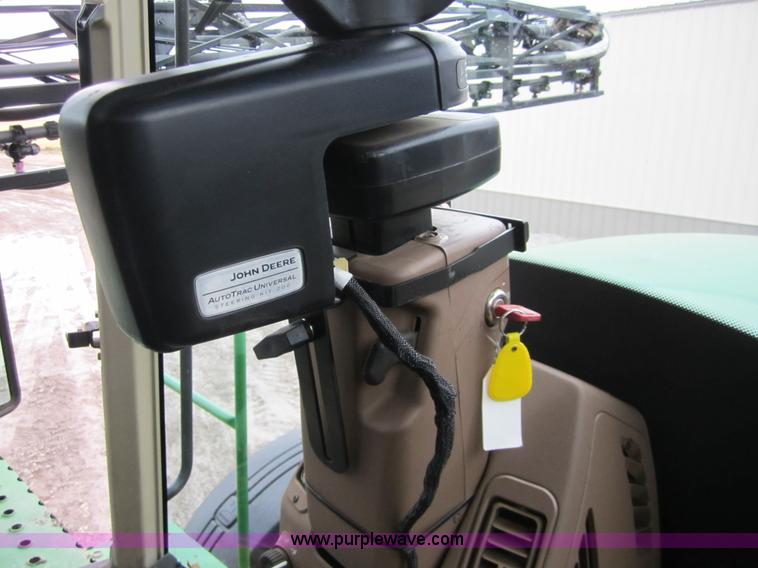 image for item 1600 1999 John Deere 4700 self-propelled sprayer