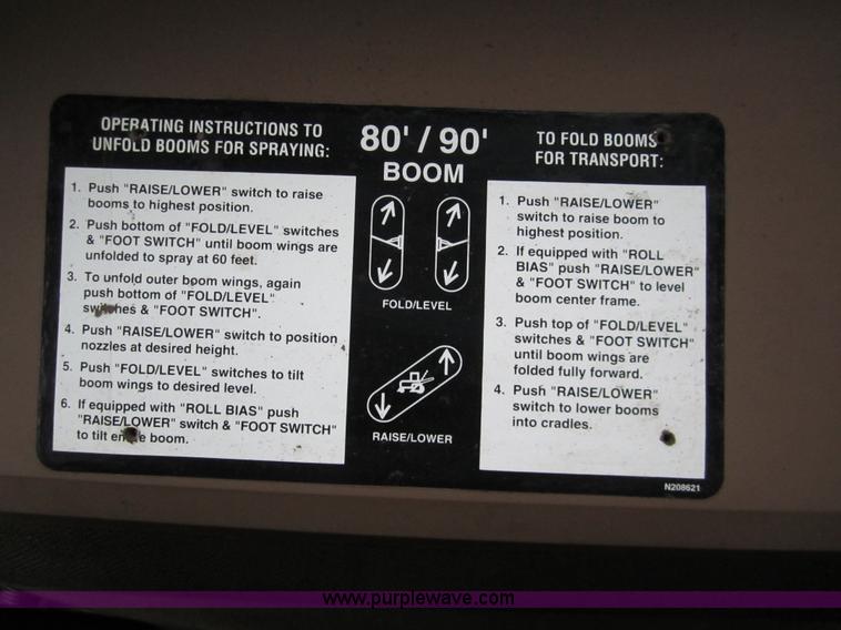 image for item 1600 1999 John Deere 4700 self-propelled sprayer