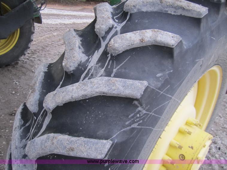 image for item 1600 1999 John Deere 4700 self-propelled sprayer