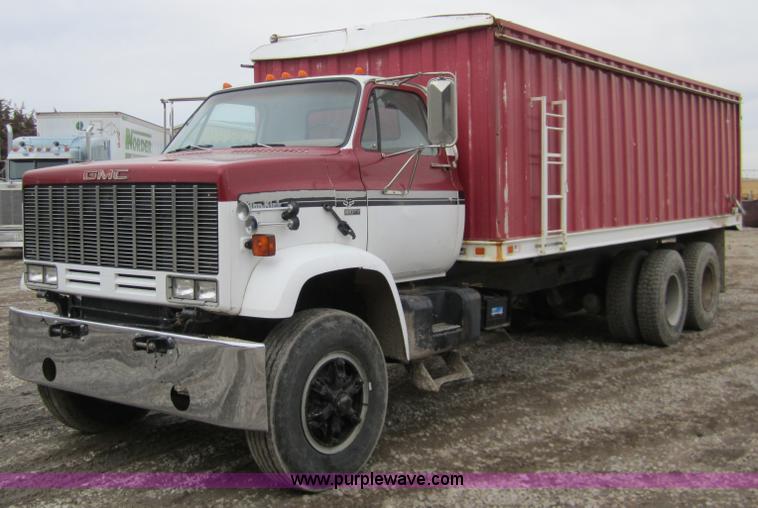 image for item 1601 1981 GMC grain truck