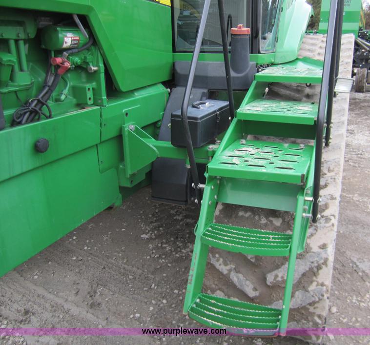 image for item 1602 1997 John Deere 8400T track tractor