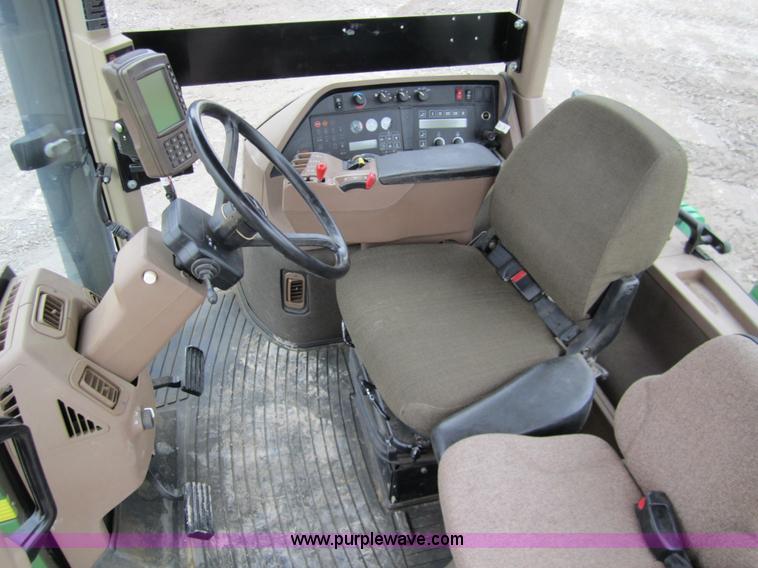 image for item 1602 1997 John Deere 8400T track tractor