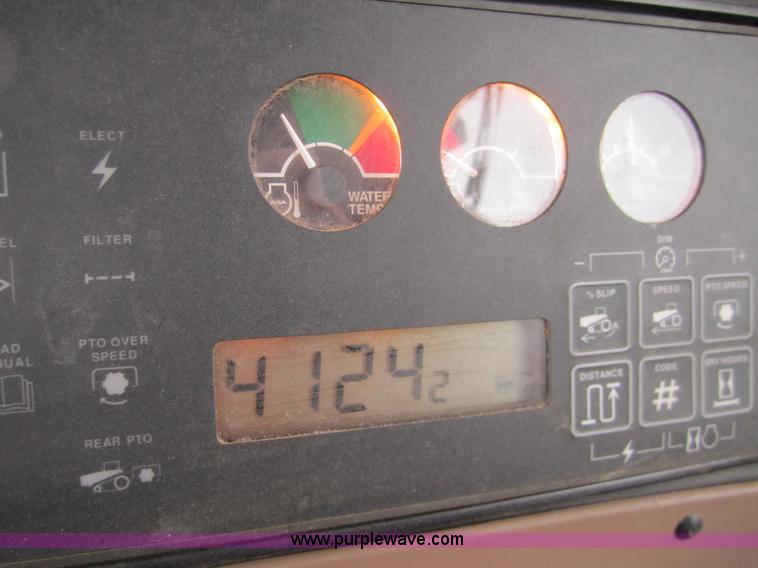 image for item 1602 1997 John Deere 8400T track tractor