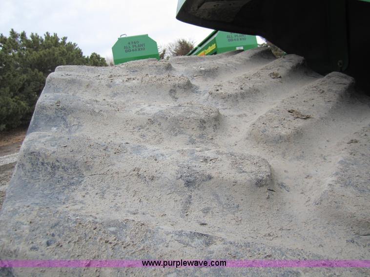 image for item 1602 1997 John Deere 8400T track tractor