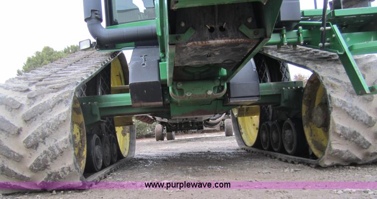 image for item 1602 1997 John Deere 8400T track tractor