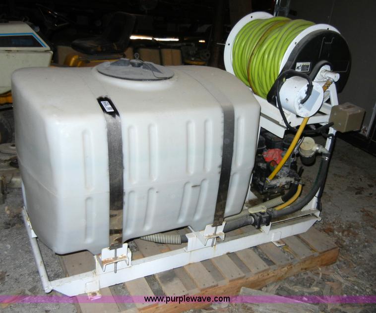 image for item 2141 100 gallon poly sprayer tank