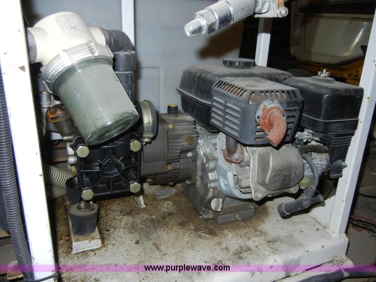 image for item 2141 100 gallon poly sprayer tank