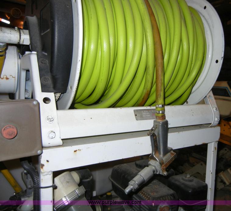 image for item 2141 100 gallon poly sprayer tank