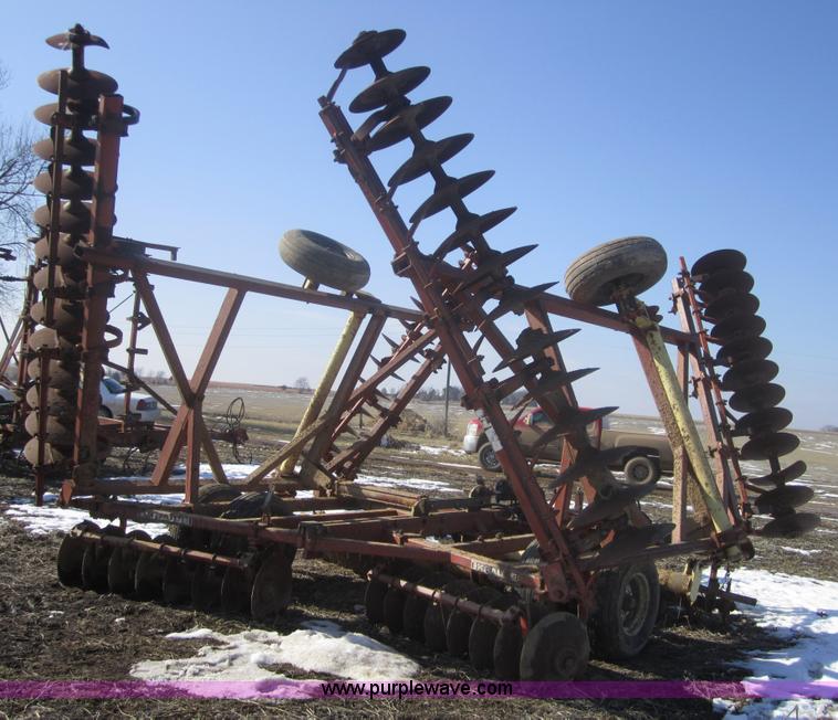 image for item 3129 Krause 1950 32' disk