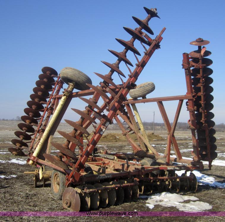 image for item 3129 Krause 1950 32' disk