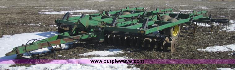image for item 3130 John Deere 16' mulch finisher