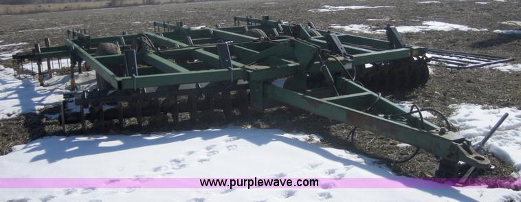 image for item 3130 John Deere 16' mulch finisher