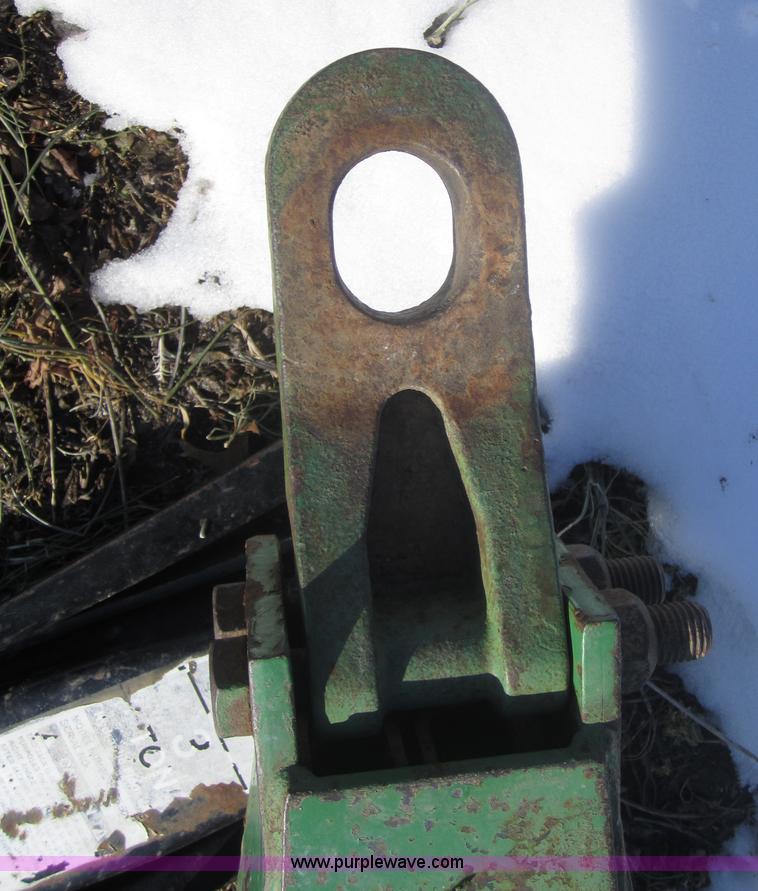 image for item 3130 John Deere 16' mulch finisher