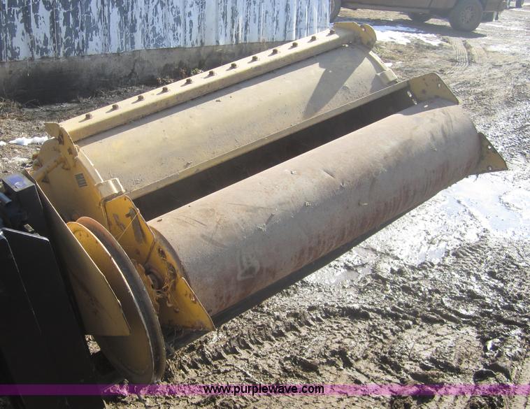 image for item 3131 Straw chopper