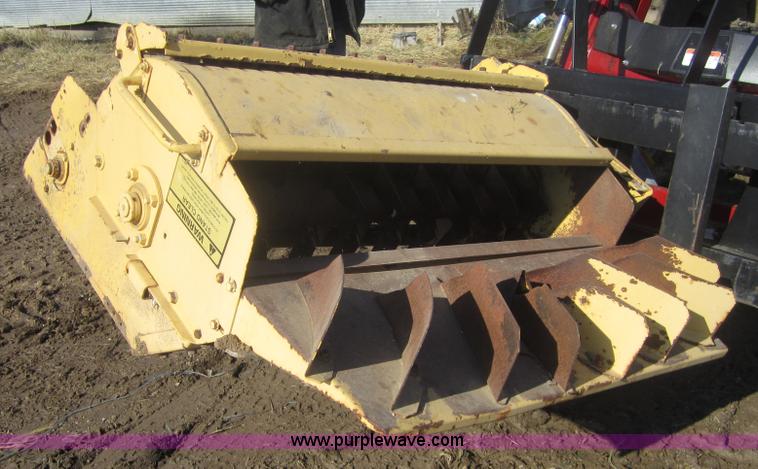 image for item 3131 Straw chopper