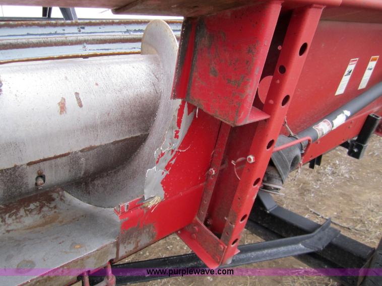image for item 3201 2004 Case 1010 rigid platform header