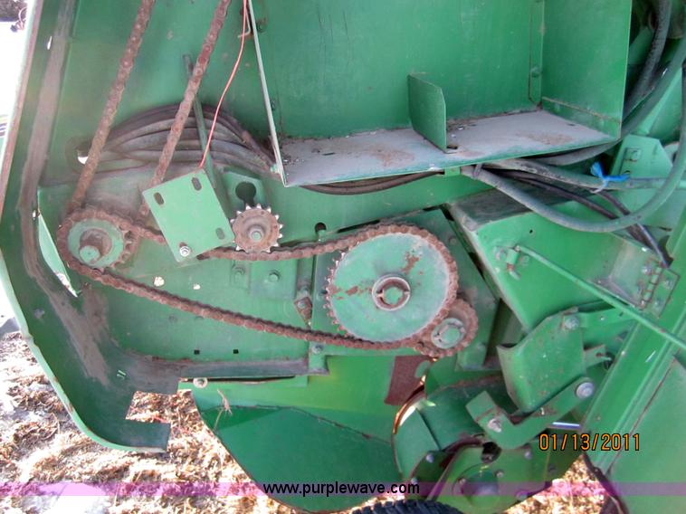 image for item 3288 1995 John Deere 535 5x6 round baler