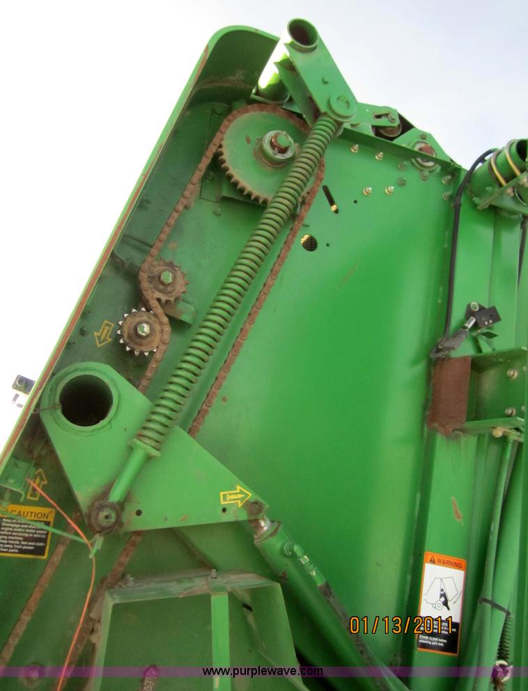 image for item 3288 1995 John Deere 535 5x6 round baler