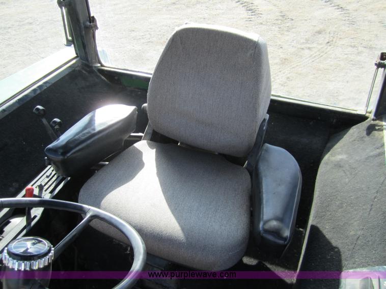 image for item 3345 1973 John Deere 4630 tractor