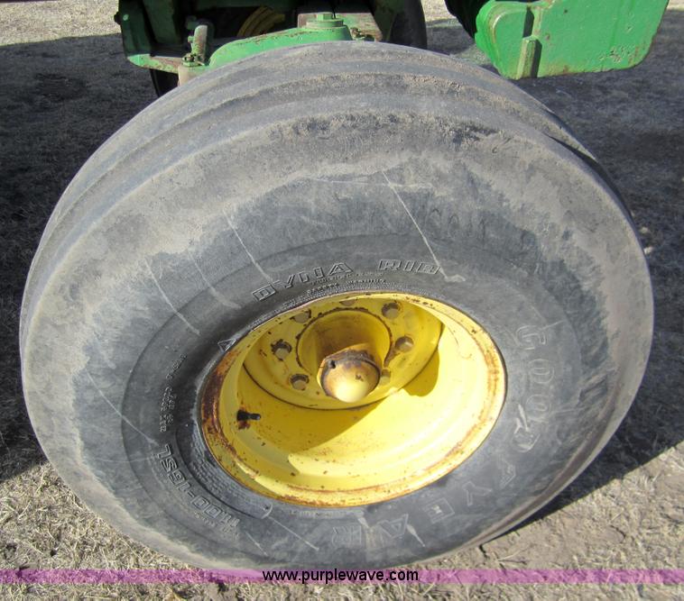 image for item 3345 1973 John Deere 4630 tractor