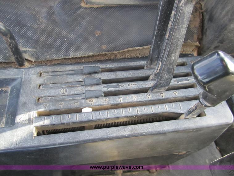 image for item 3346 1980 John Deere 4840 tractor