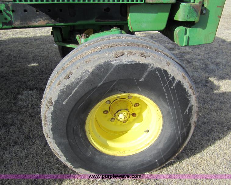 image for item 3346 1980 John Deere 4840 tractor