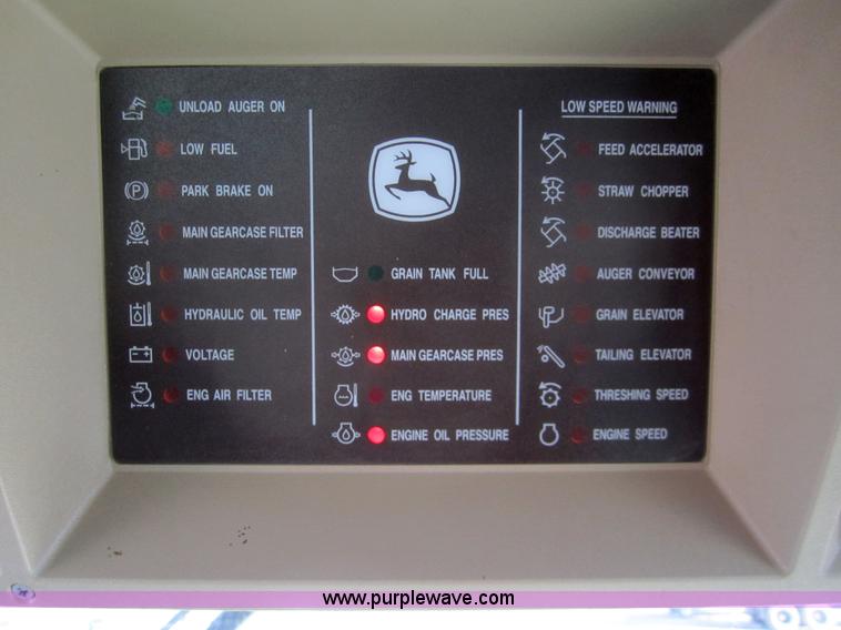 image for item 3351 2005 John Deere 9560STS combine