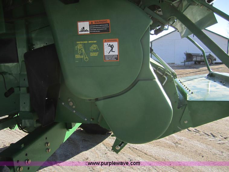 image for item 3351 2005 John Deere 9560STS combine