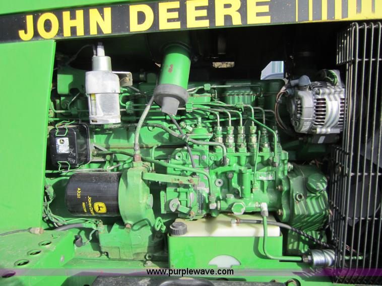 image for item 3352 1991 John Deere 4955 MFWD tractor