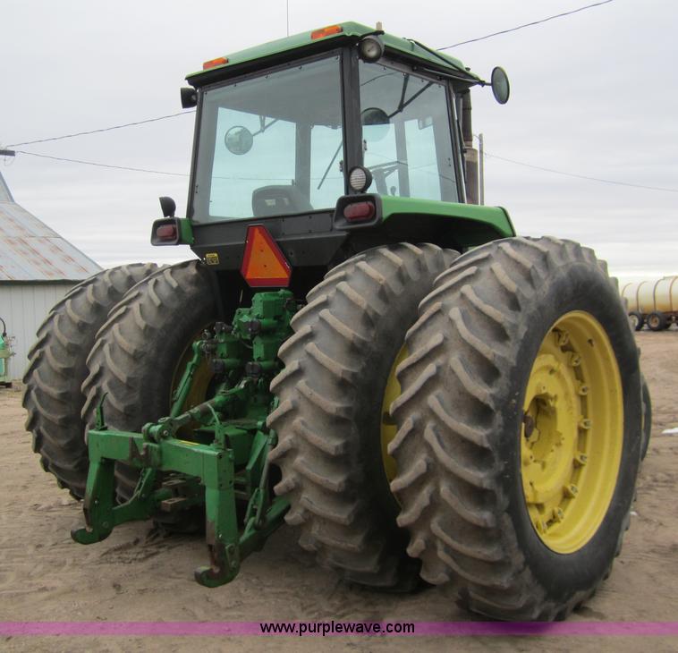 image for item 3359 1988 John Deere 4850 tractor