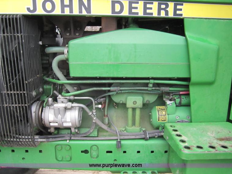 image for item 3359 1988 John Deere 4850 tractor