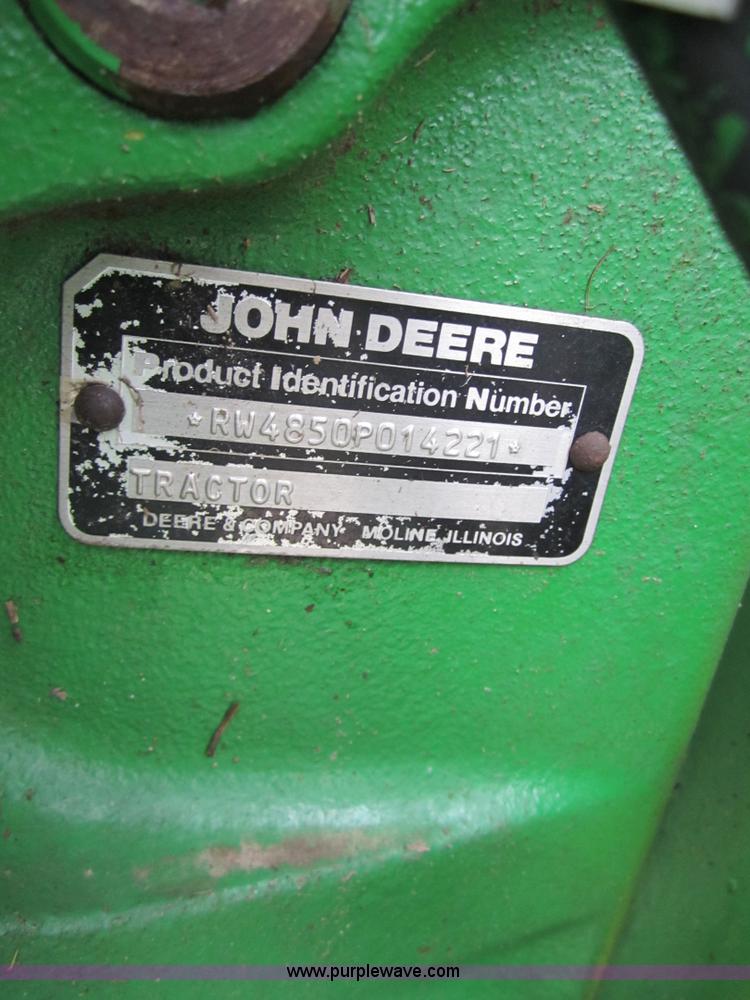 image for item 3359 1988 John Deere 4850 tractor