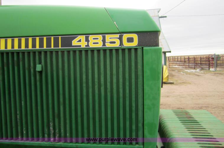 image for item 3359 1988 John Deere 4850 tractor