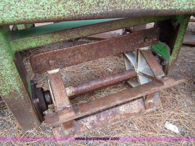 image for item 3361 Besler 2400 stalk chopper