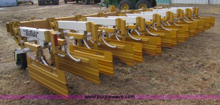 image for item 3363 1999 Buffalo 6300 high residue cultivator