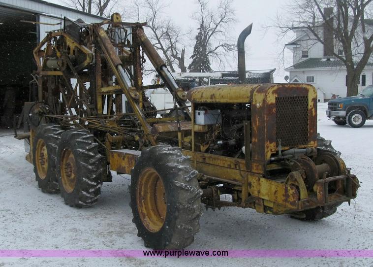 image for item 4008 Speicher trencher