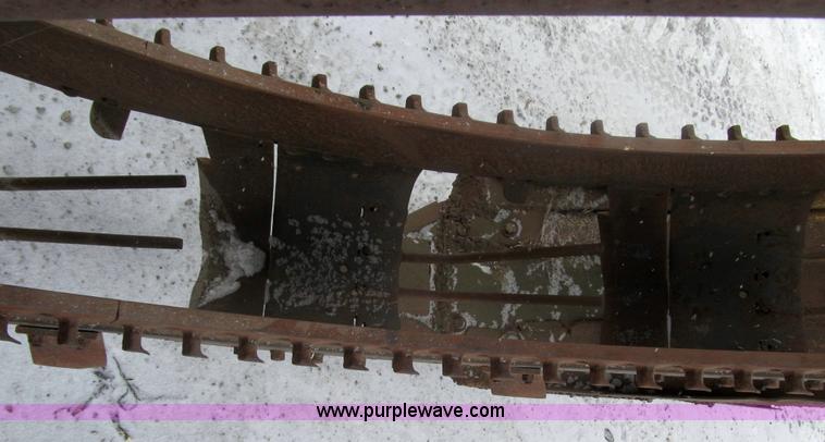 image for item 4008 Speicher trencher