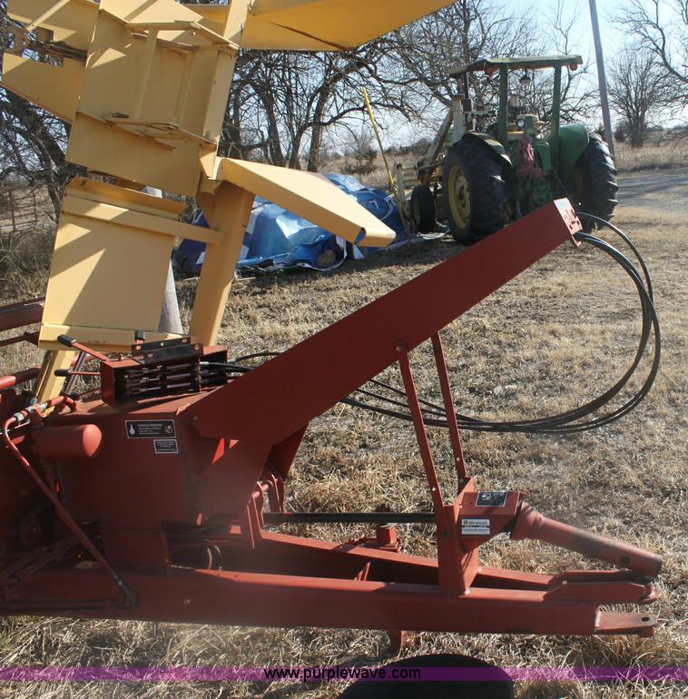 image for item 6345 2000 New Holland 1037 bale accumulator stakliner