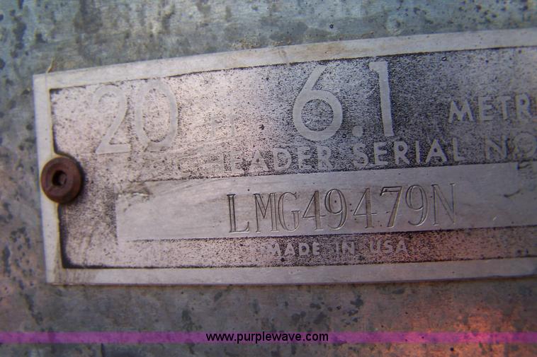 image for item 7281 Allis Chalmers M2 Gleaner combine