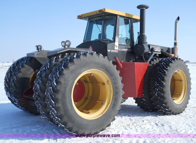 image for item 7793 1988 Versatile 936 88 4WD articulating tractor