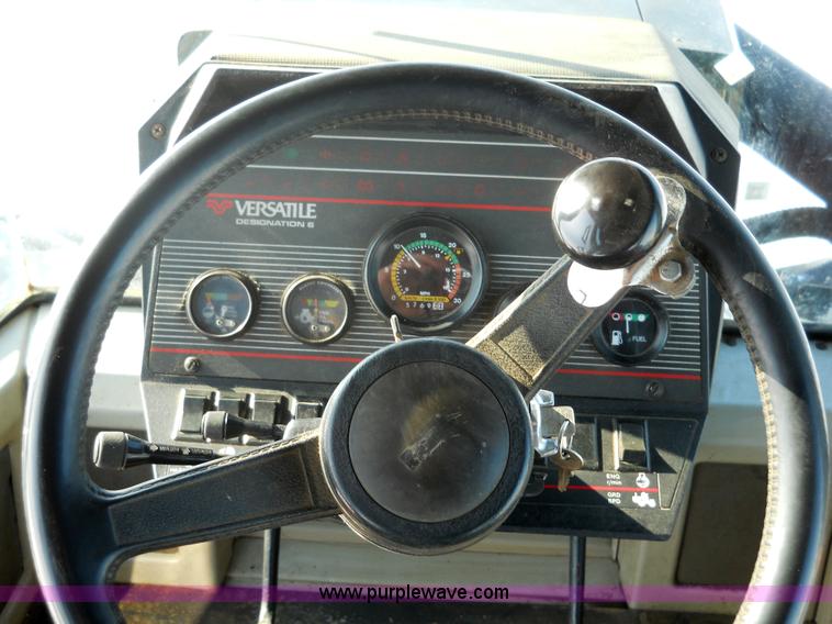 image for item 7793 1988 Versatile 936 88 4WD articulating tractor