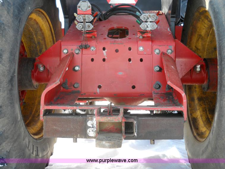 image for item 7793 1988 Versatile 936 88 4WD articulating tractor