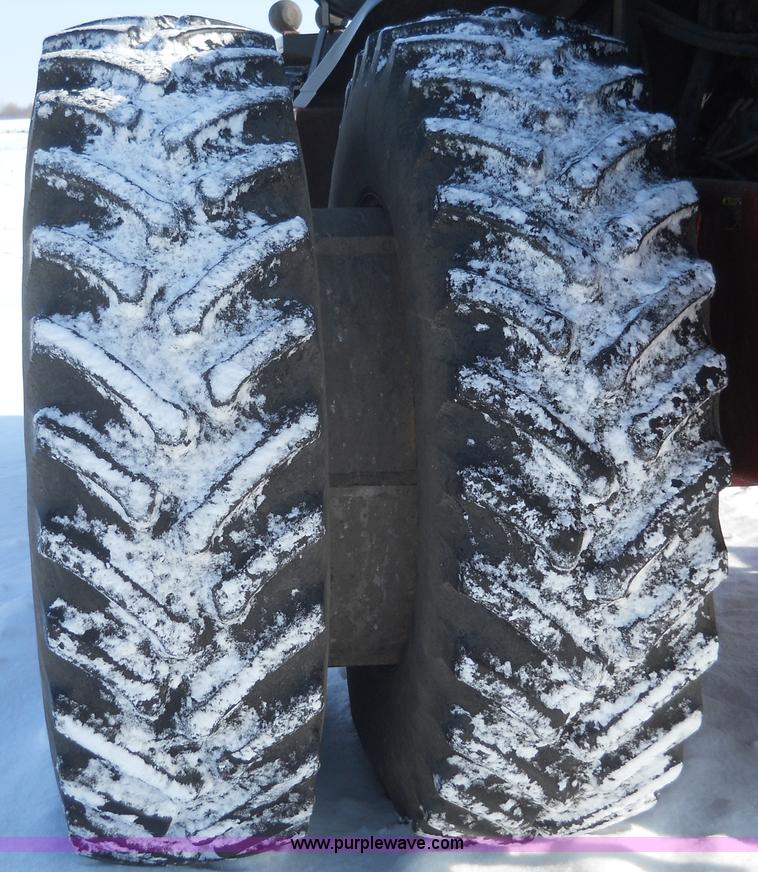 image for item 7793 1988 Versatile 936 88 4WD articulating tractor