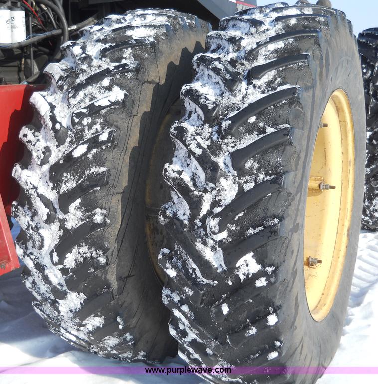 image for item 7793 1988 Versatile 936 88 4WD articulating tractor