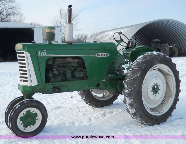 image for item 7798 Oliver 770 tractor