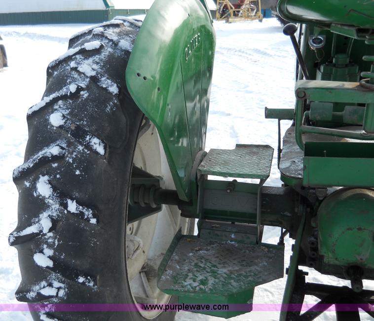 image for item 7798 Oliver 770 tractor