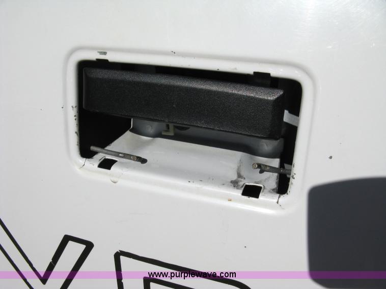 image for item 8116 1998 Chevrolet C2500 Cheyenne Heavy Duty long-bed pickup truck