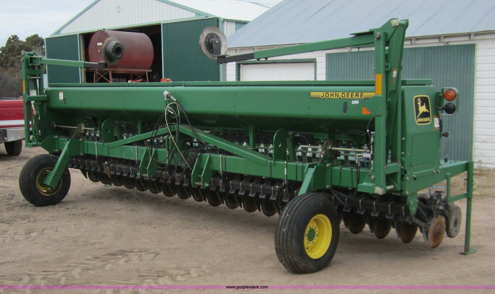 1998 John Deere 1520 double disk drill in Holyoke, CO Item 3357 sold