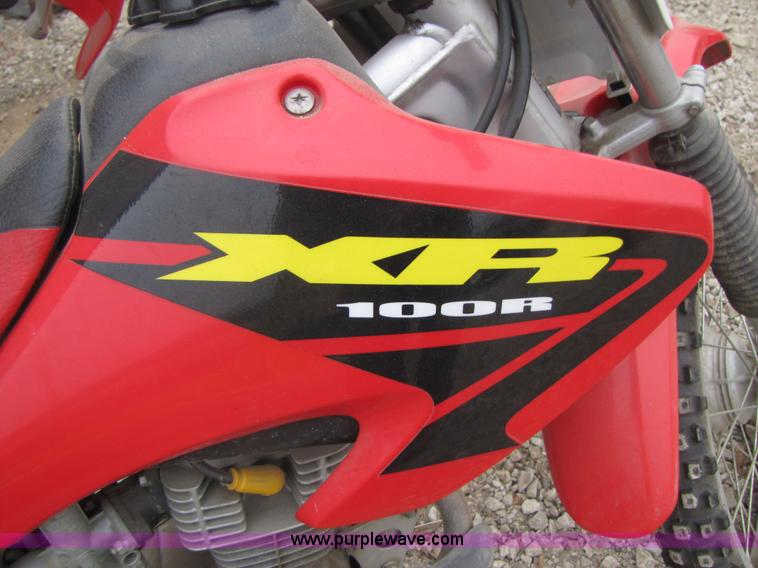 image for item 1052 2003 Honda XR100R dirt bike